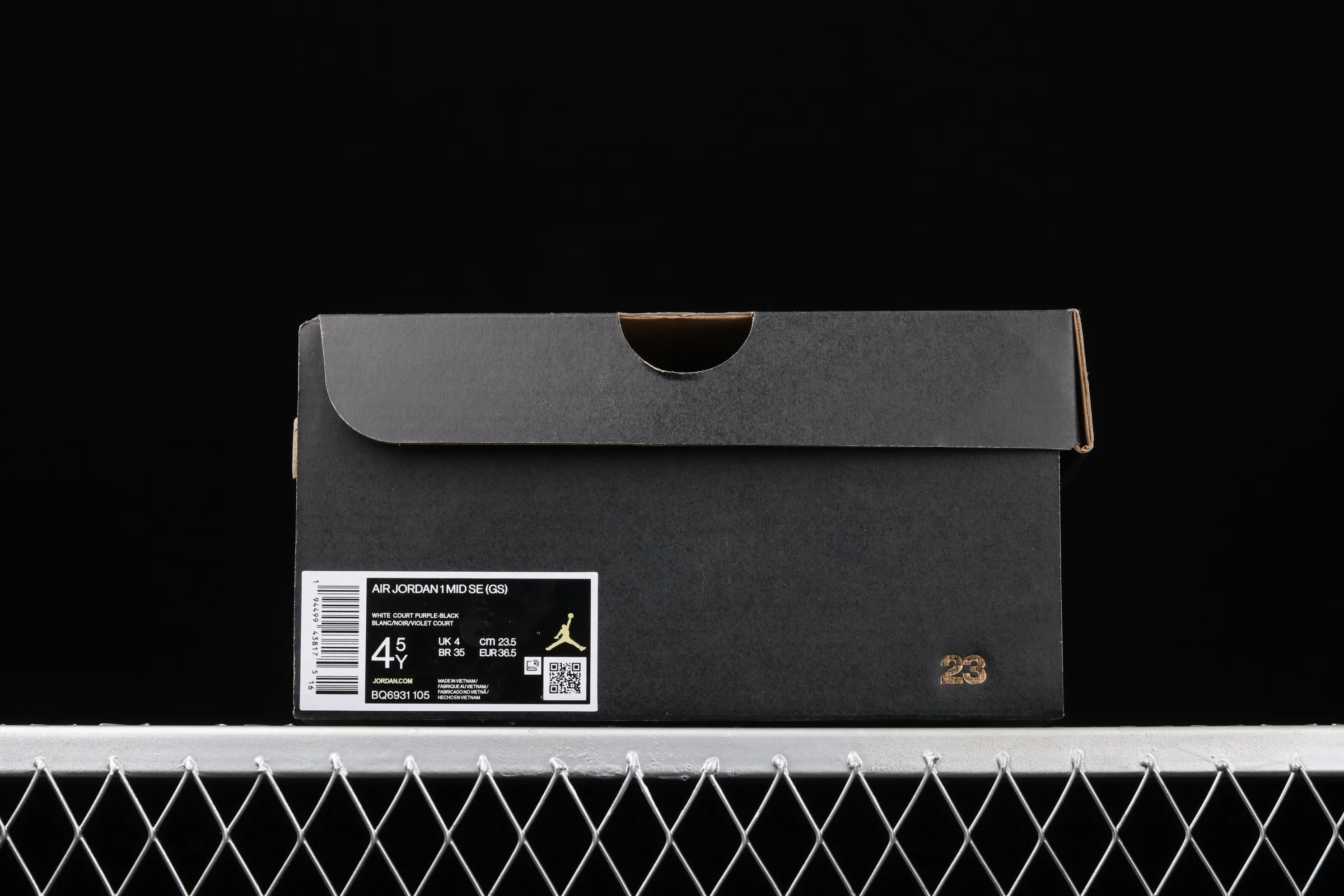 All categories Air Jordan Jordan series basketball shoes Air Jordan 1 Mid G version pure original Air Jordan 1 Mid GS AJ1 Joe 1 black and white purple Chinese basketball shoes BQ6931-105